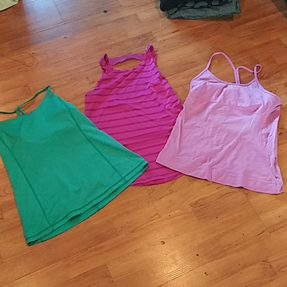 Work out tank tops $7 each